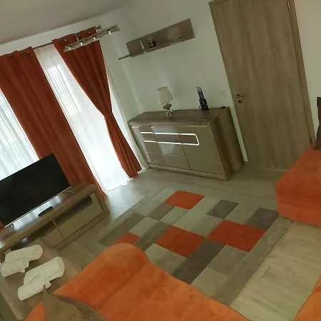 Amza Apartment *